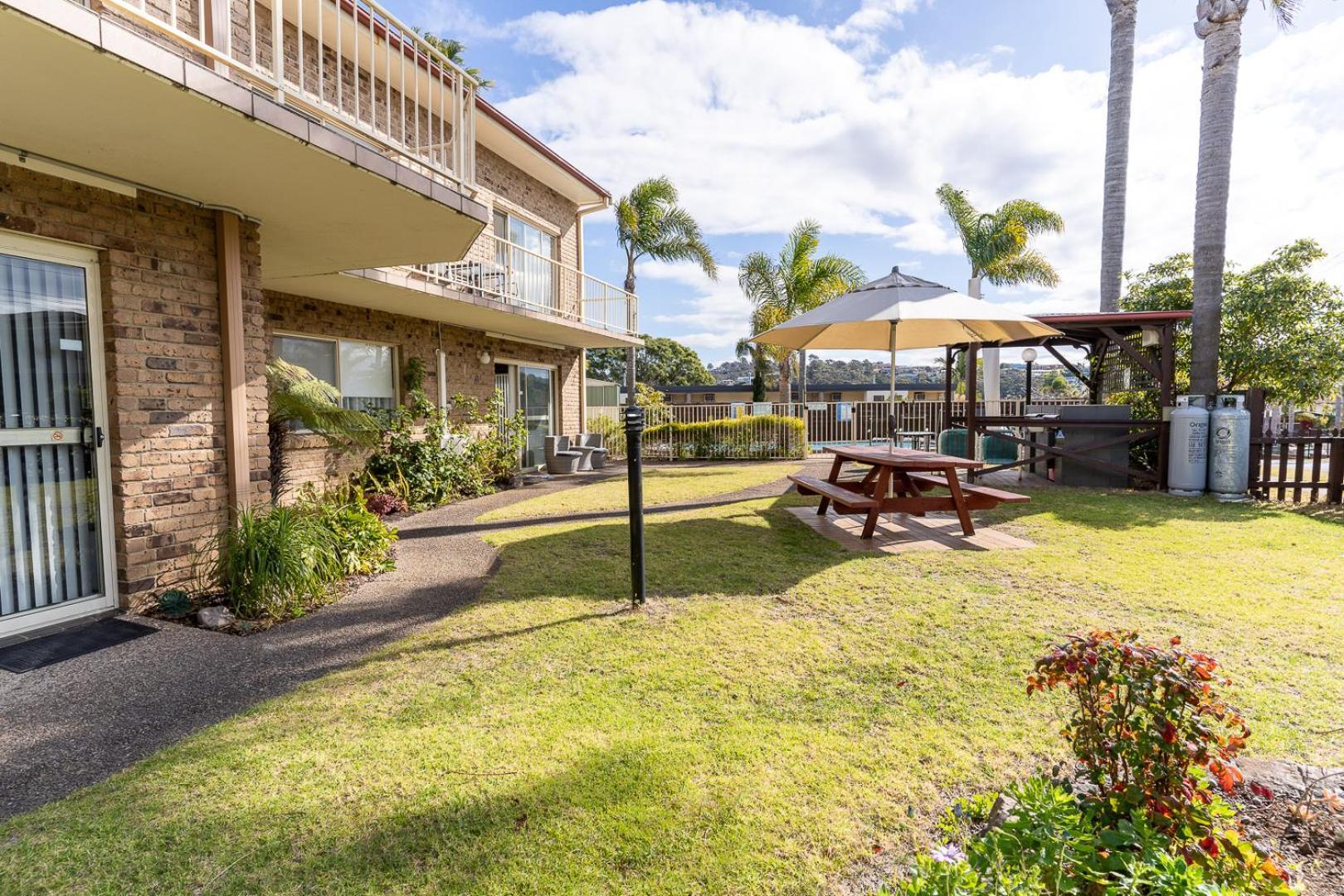 Beachfront Apartments Merimbula Kültér fotó